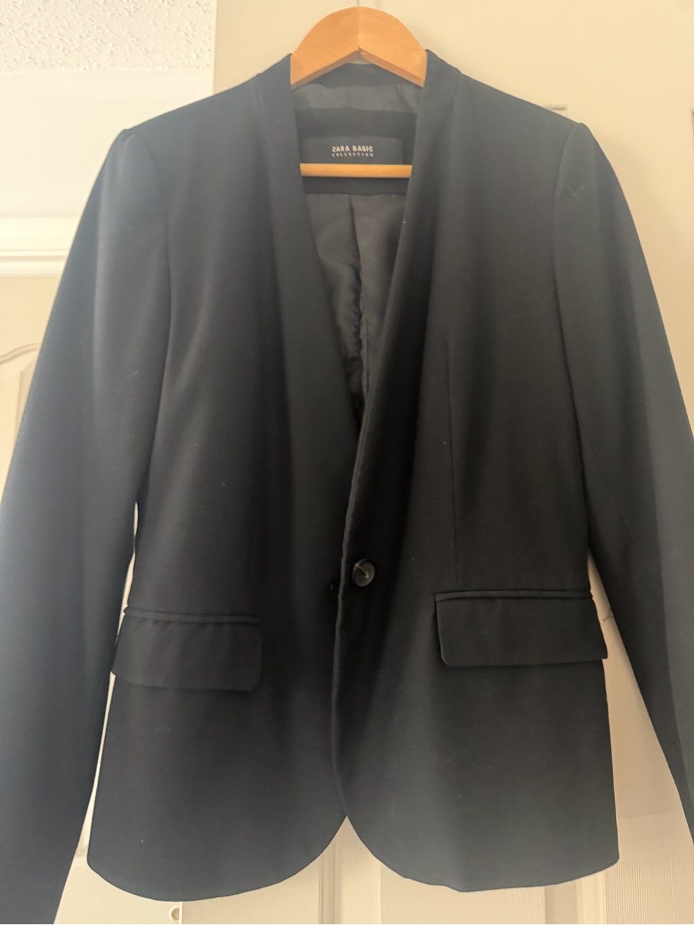 Zara Black Women's Single-Button Blazer